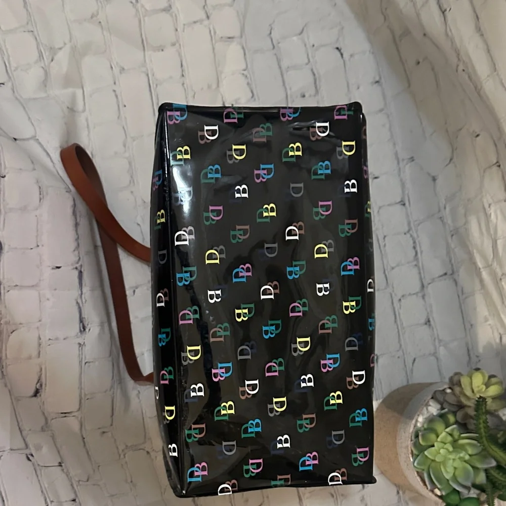 Dooney & Bourke Black Multi Monogram IT medium shopper - Picture 5 of 12